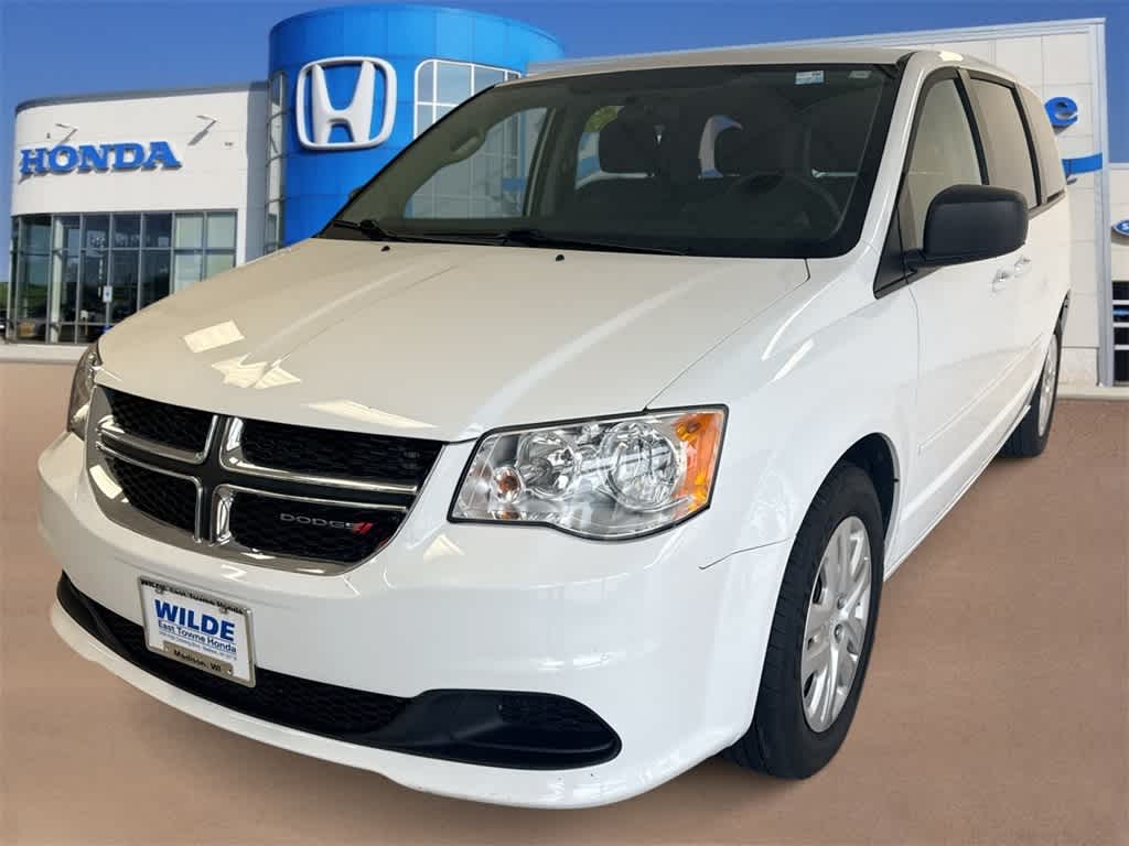 Thumbnail: 2015 Dodge Grand Caravan - 4