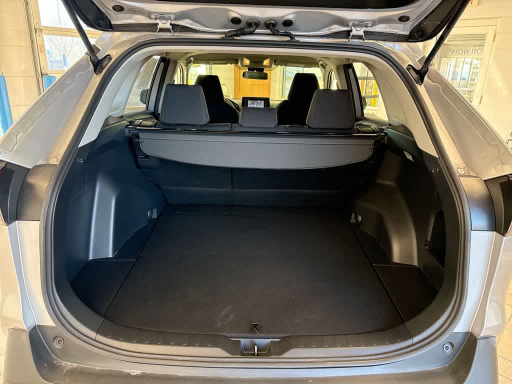 Thumbnail: 2020 Toyota RAV4 - 34