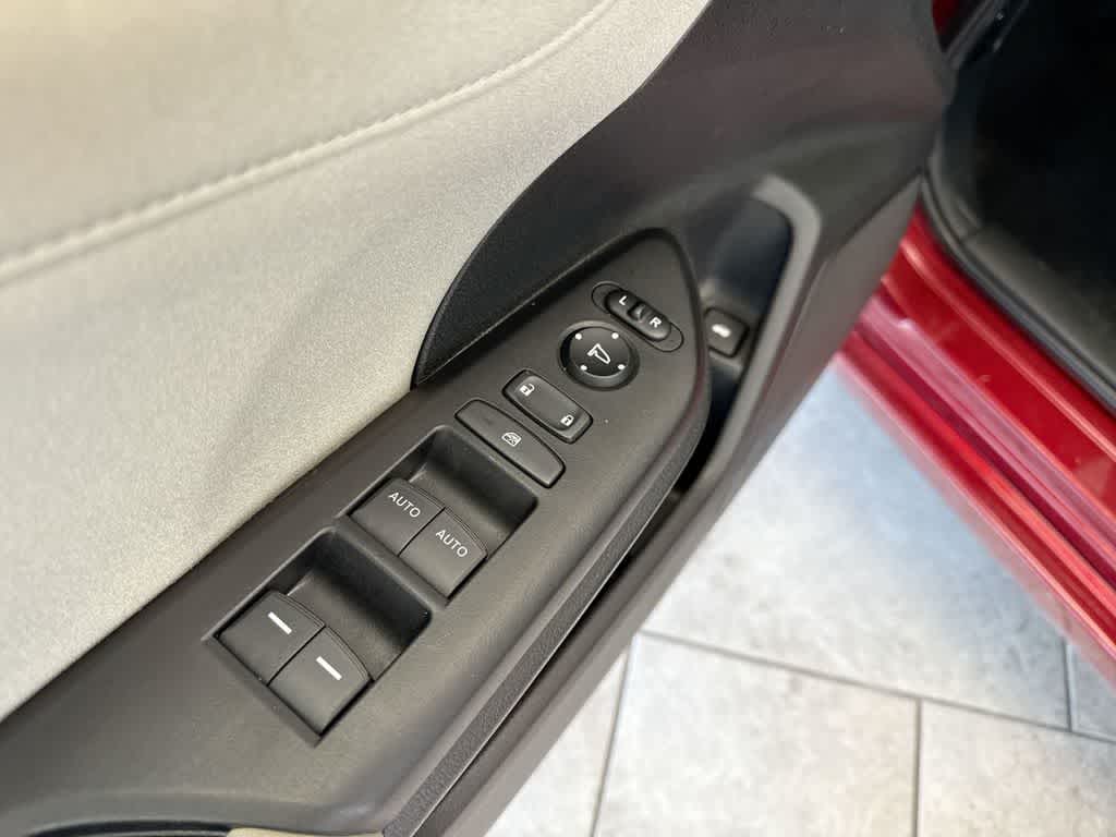 Thumbnail: 2022 Honda Insight - 18