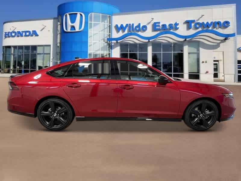 Thumbnail: 2025 Honda Accord - 8