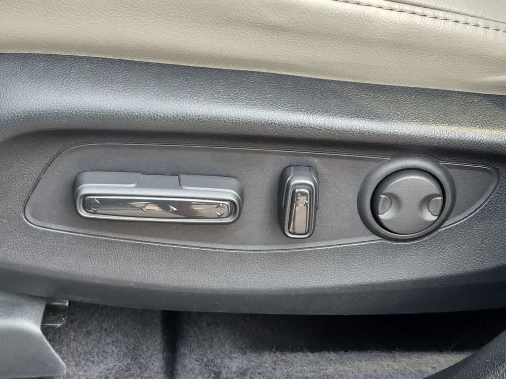 2023 Honda CR-V EX-L - Photo 17