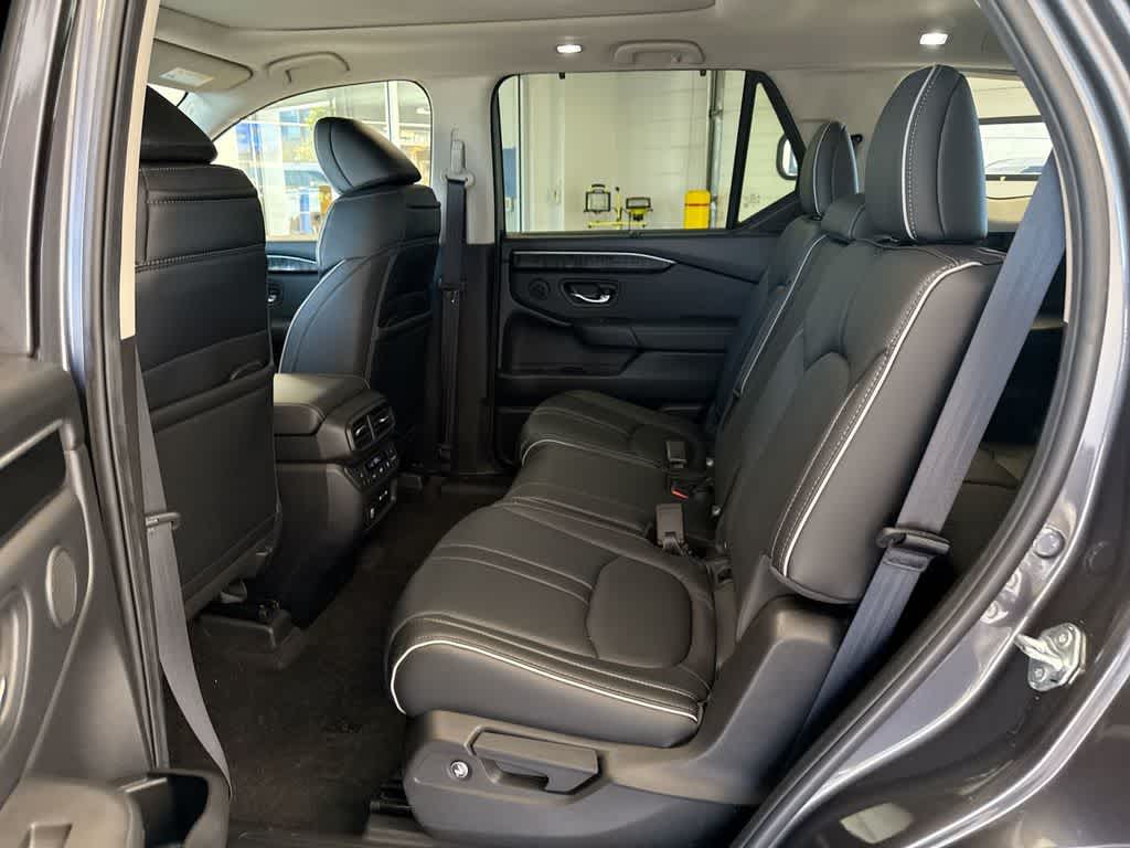 Thumbnail: 2025 Honda Pilot - 21