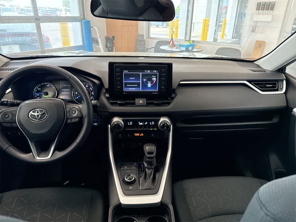 Thumbnail: 2020 Toyota RAV4 - 16
