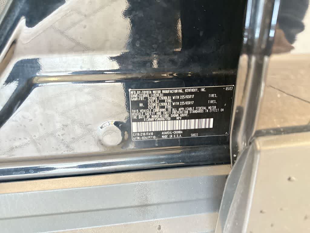 Thumbnail: 2022 Toyota RAV4 - 35