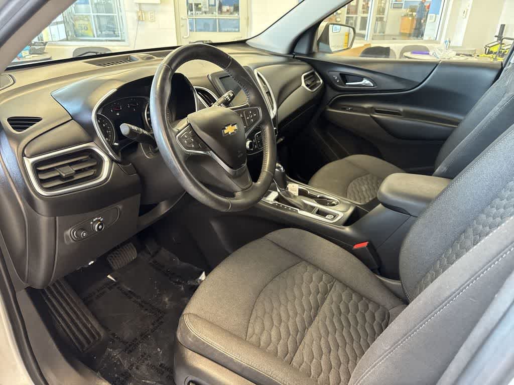 Thumbnail: 2019 Chevrolet Equinox - 10
