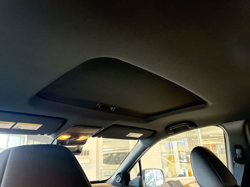 Thumbnail: 2023 Honda Passport - 24