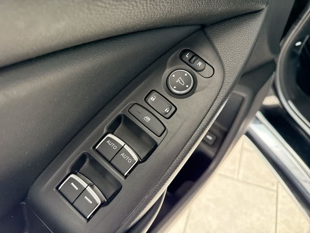 Thumbnail: 2022 Honda Accord - 18