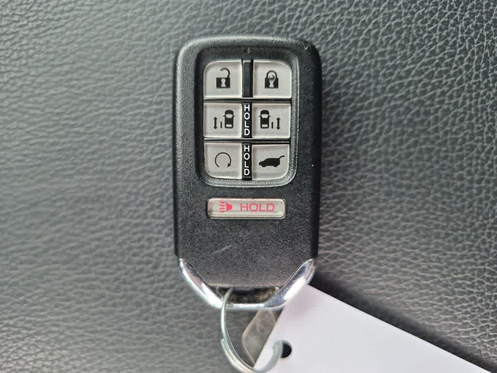 2024 Honda Odyssey Touring - Photo 39