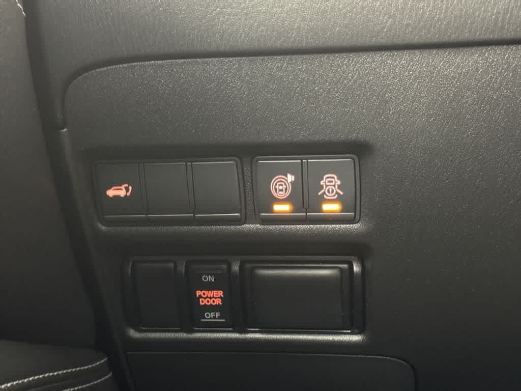 Thumbnail: 2020 Nissan Armada - 40