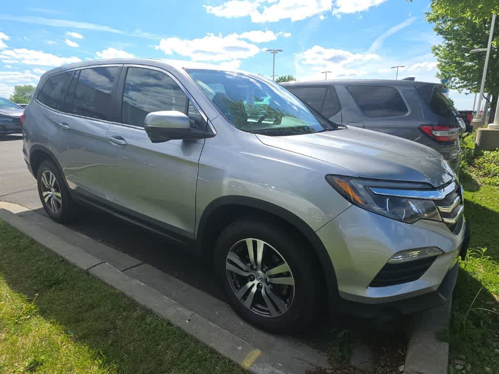 Thumbnail: 2016 Honda Pilot - 5