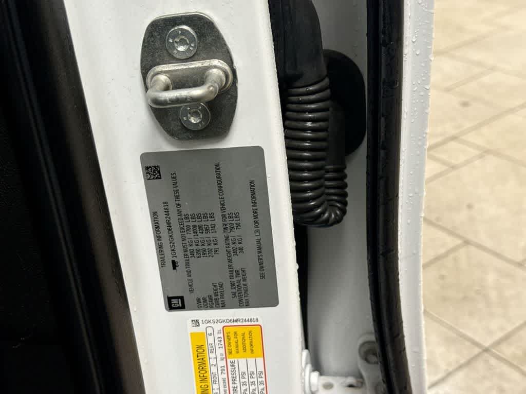 Thumbnail: 2021 GMC Yukon XL - 37