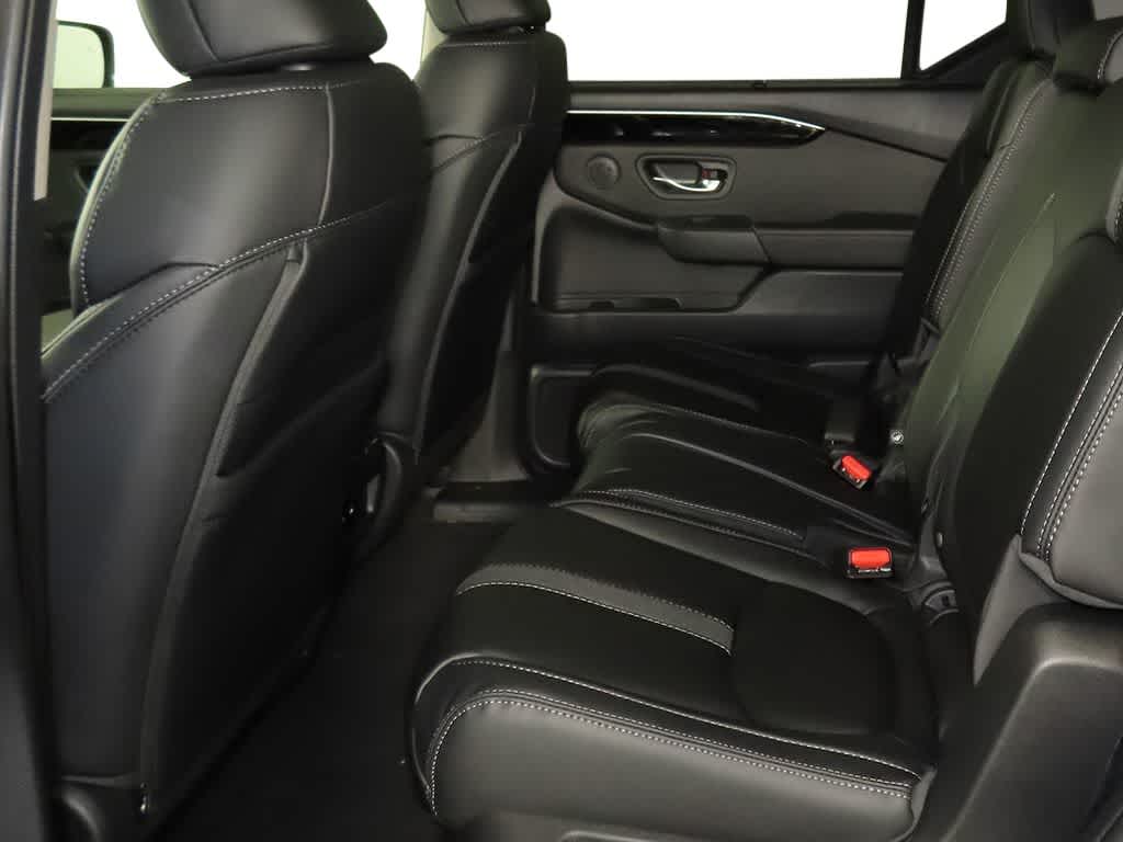 Thumbnail: 2026 Honda Pilot - 22