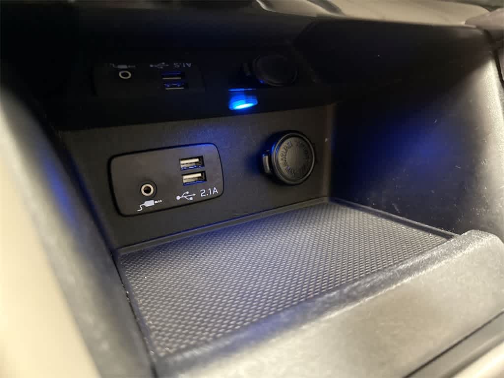 Thumbnail: 2020 Subaru Forester - 31