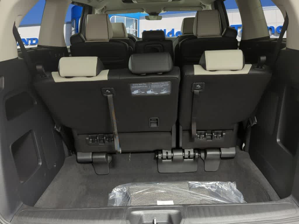 Thumbnail: 2026 Honda Odyssey - 24