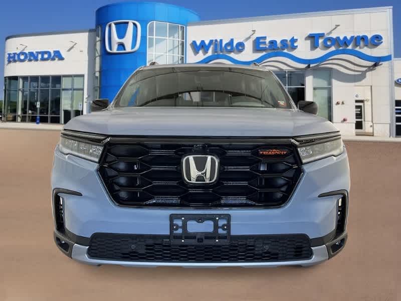 Thumbnail: 2025 Honda Pilot - 11