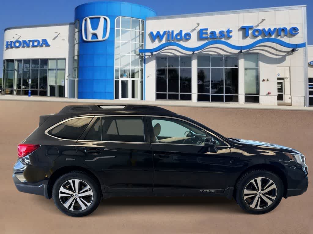 Thumbnail: 2018 Subaru Outback - 10