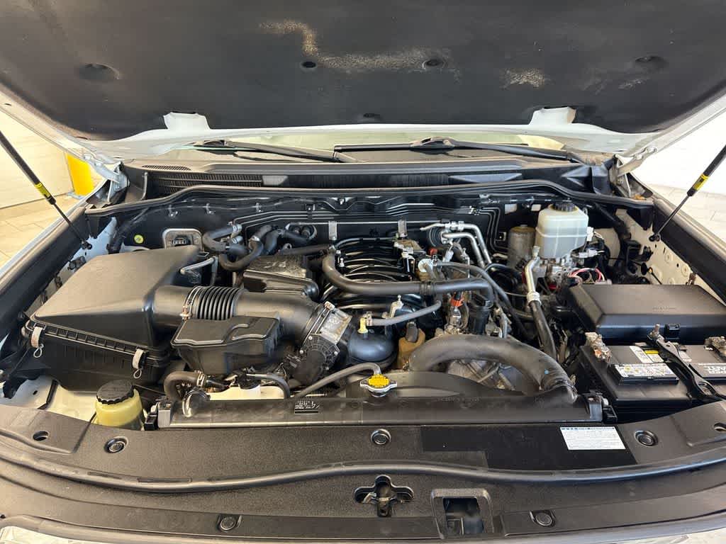 Thumbnail: 2015 Toyota Land Cruiser - 15