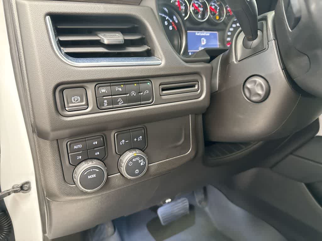 Thumbnail: 2021 Chevrolet Tahoe - 37