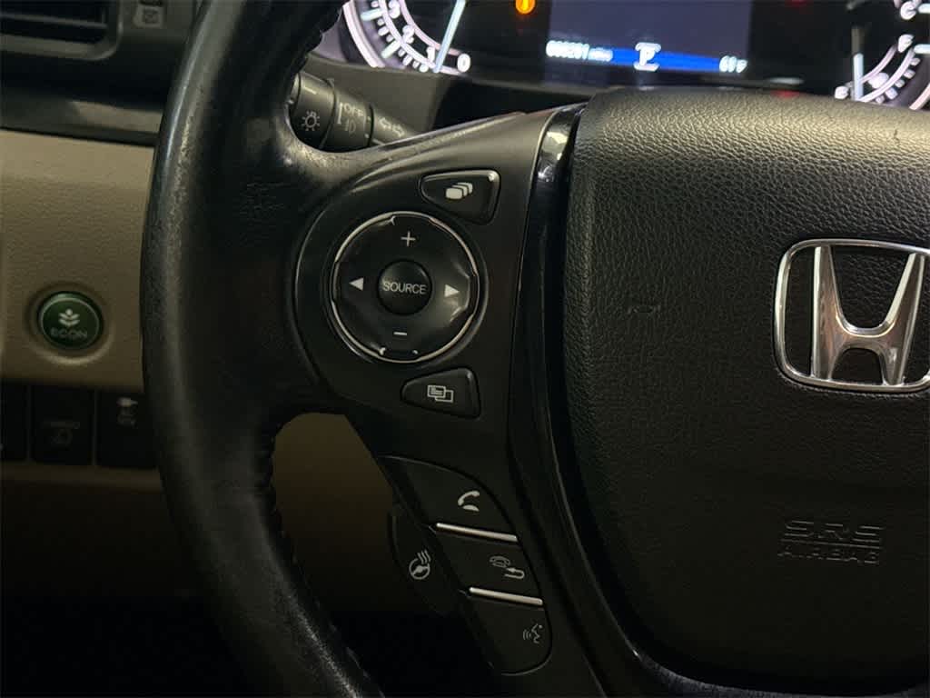 Thumbnail: 2019 Honda Ridgeline - 23