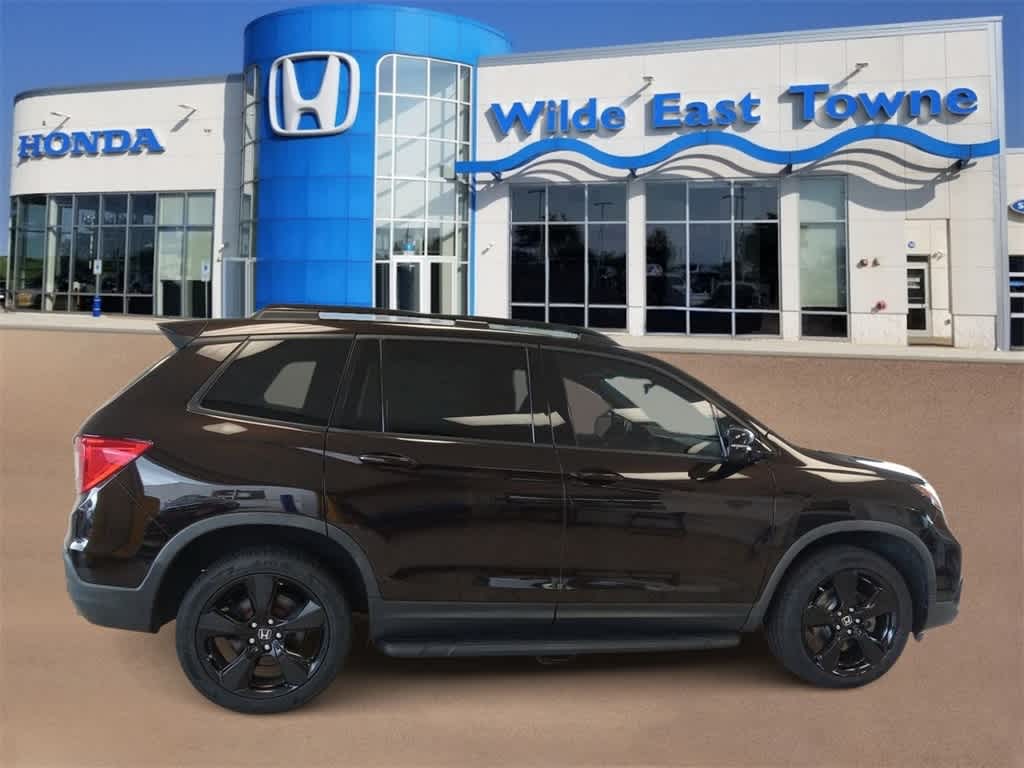 Certified 2019 Honda Passport Elite with VIN 5FNYF8H05KB019474 for sale in Madison, WI