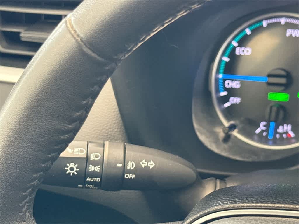 Thumbnail: 2020 Toyota RAV4 - 27