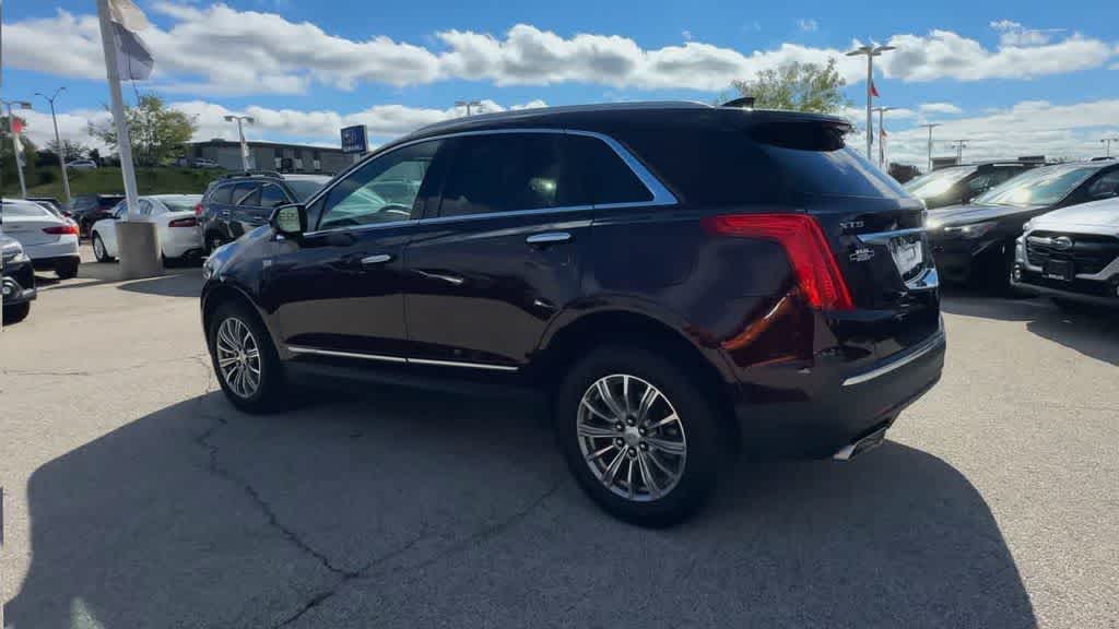 Thumbnail: 2017 Cadillac XT5 - 6