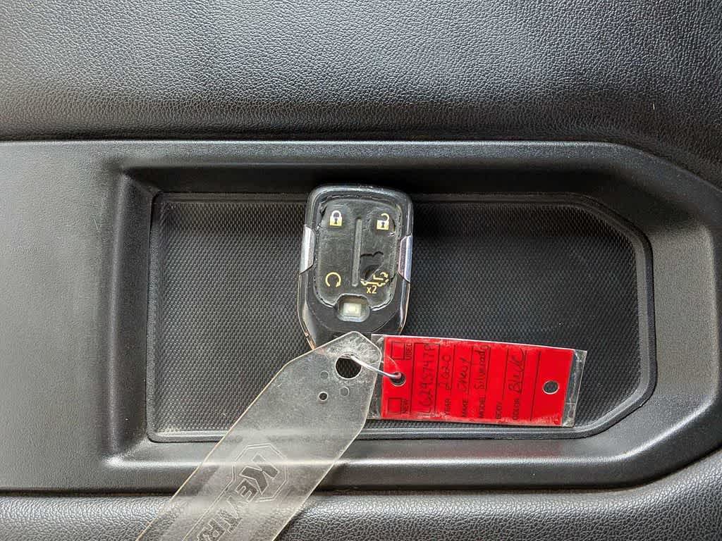 Thumbnail: 2020 Chevrolet Silverado 1500 - 33