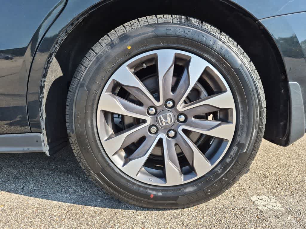 2024 Honda Odyssey EX-L - Photo 15