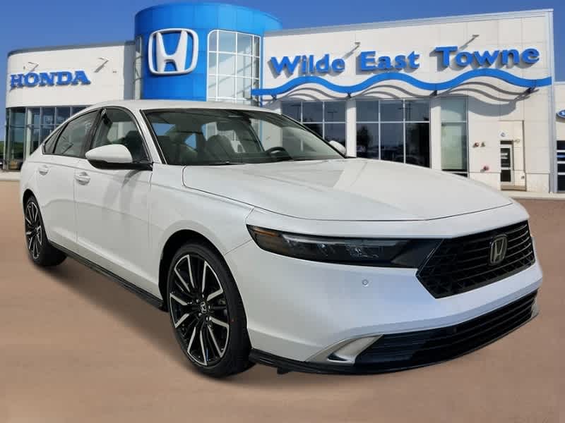 Thumbnail: 2025 Honda Accord - 9