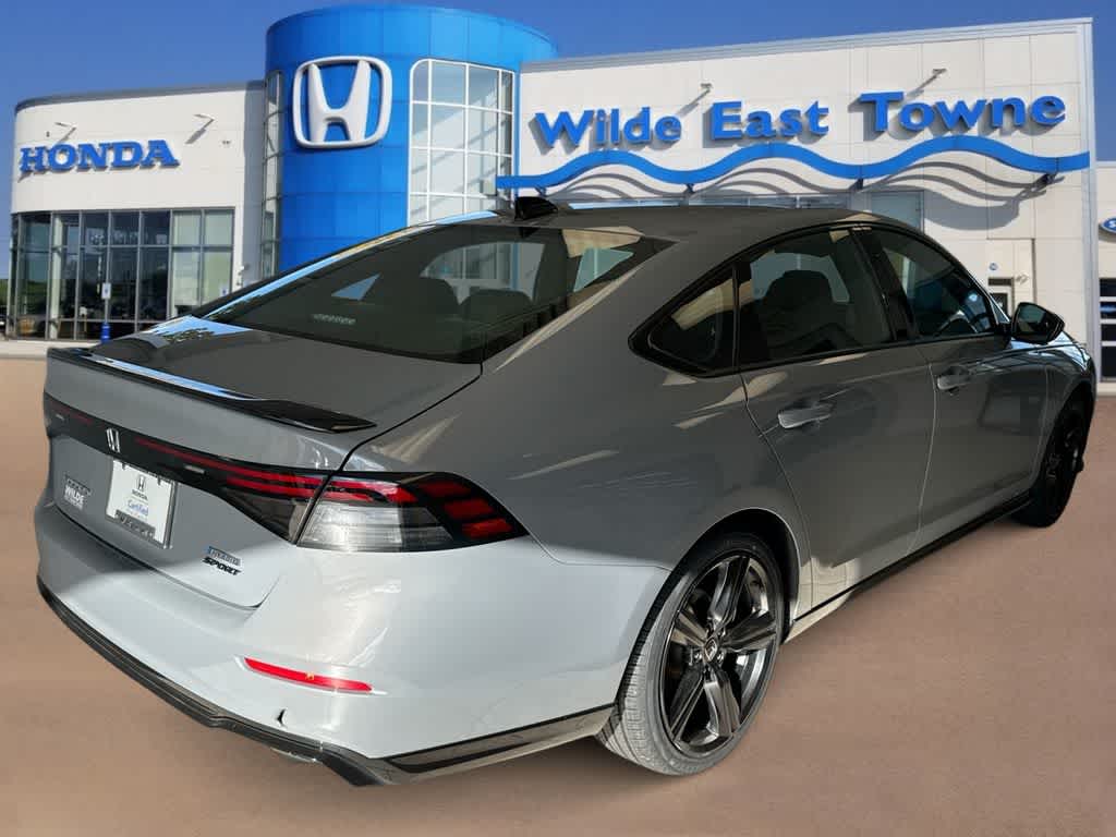 Thumbnail: 2025 Honda Accord - 8