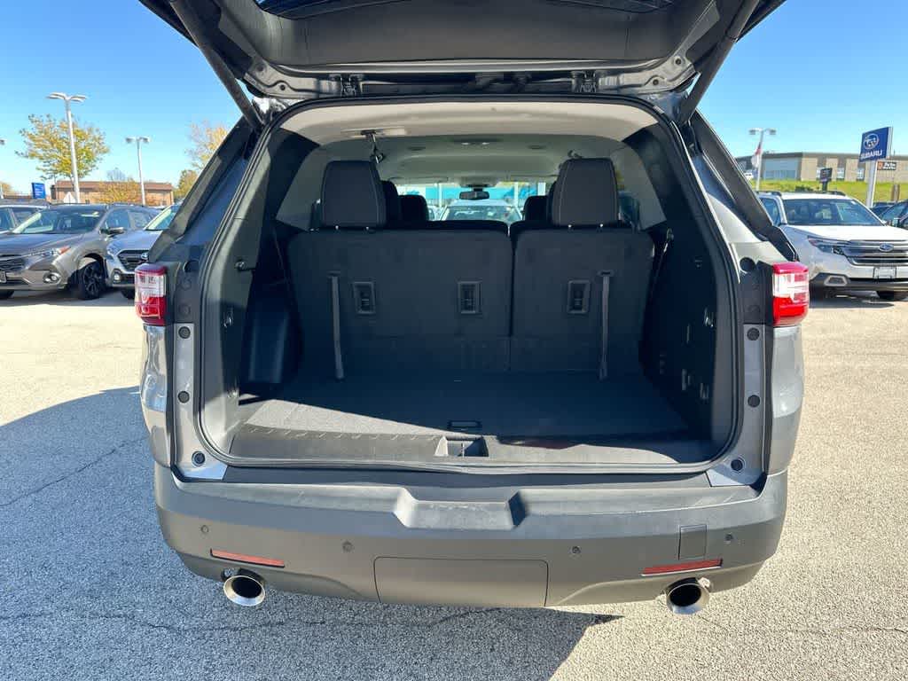 Thumbnail: 2020 Chevrolet Traverse - 38