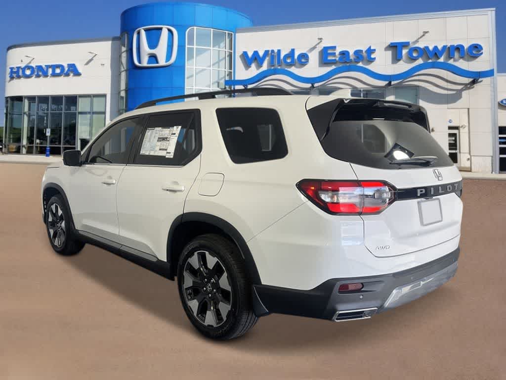 Thumbnail: 2026 Honda Pilot - 3