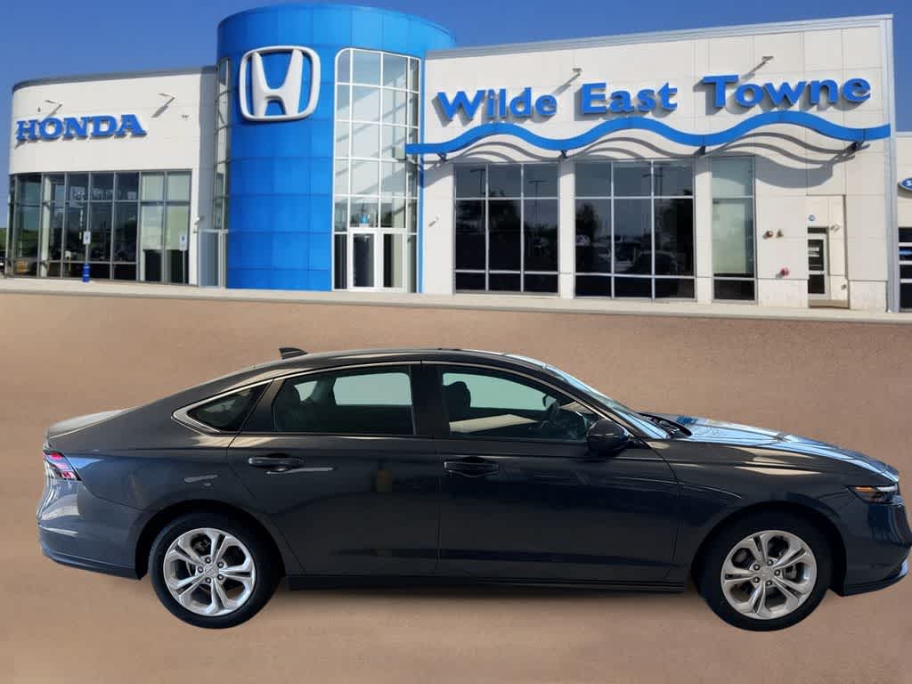 Thumbnail: 2025 Honda Accord - 9