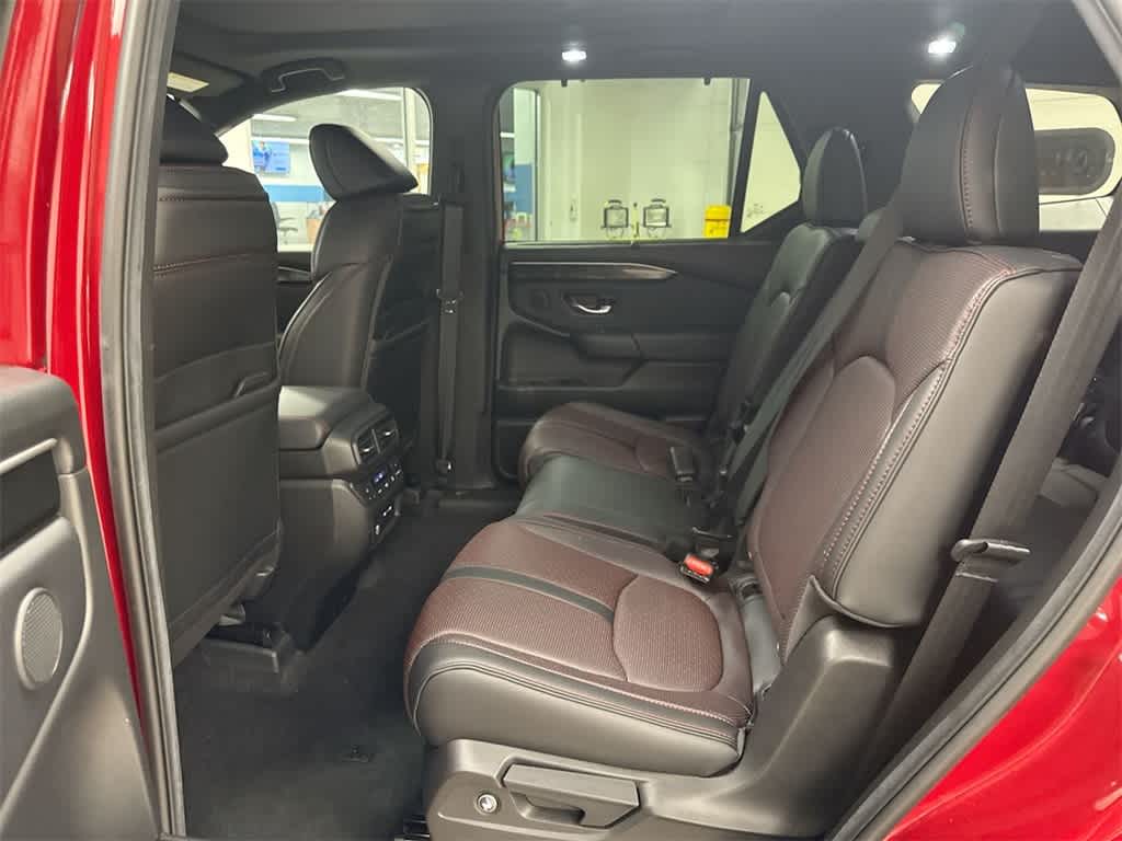 Thumbnail: 2025 Honda Pilot - 21