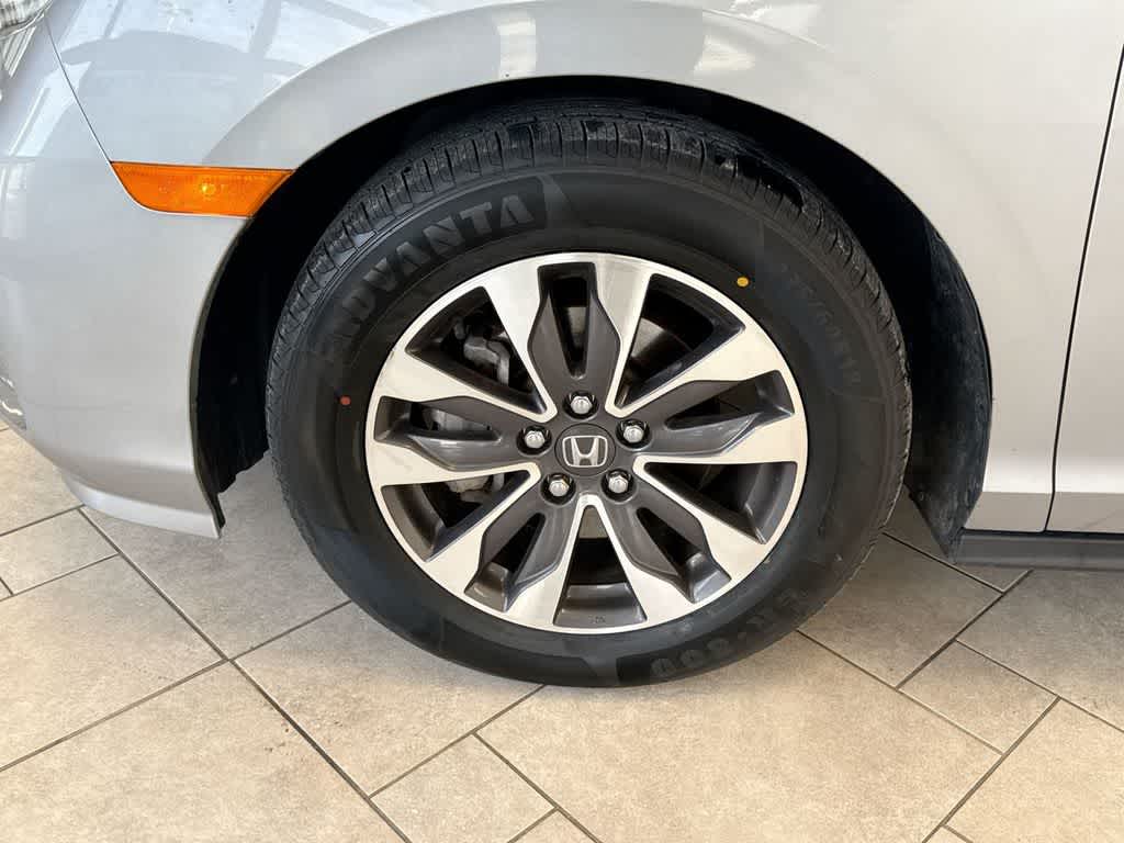 Thumbnail: 2023 Honda Odyssey - 14