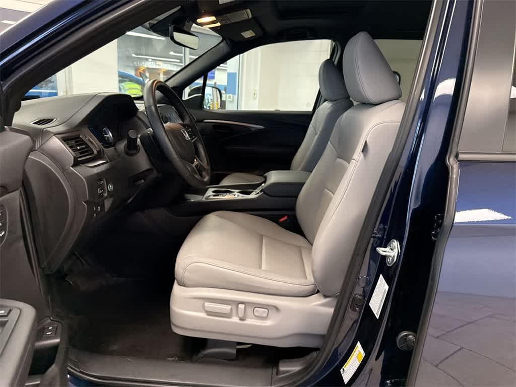 Thumbnail: 2024 Honda Passport - 17