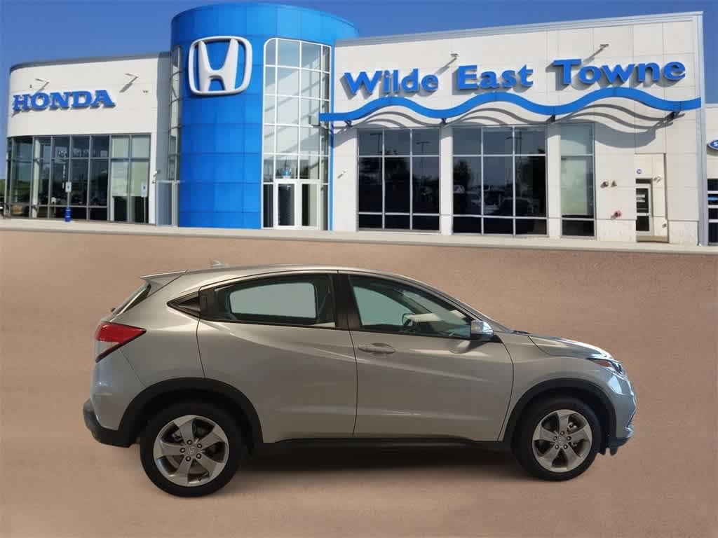 Certified 2022 Honda HR-V LX with VIN 3CZRU6H35NM718705 for sale in Madison, WI