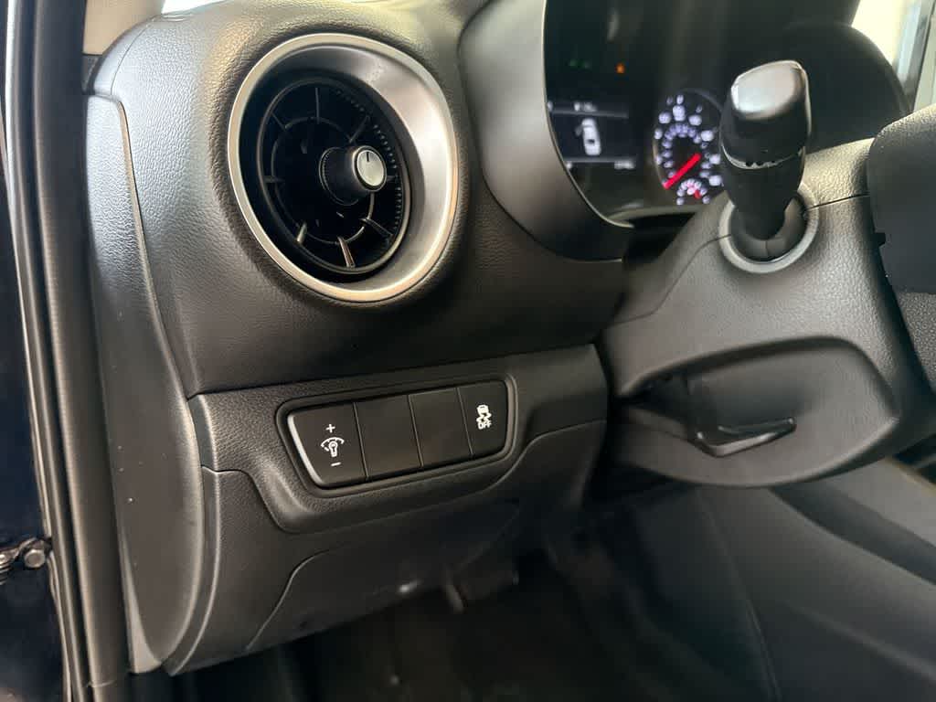 Thumbnail: 2024 Kia Forte - 37