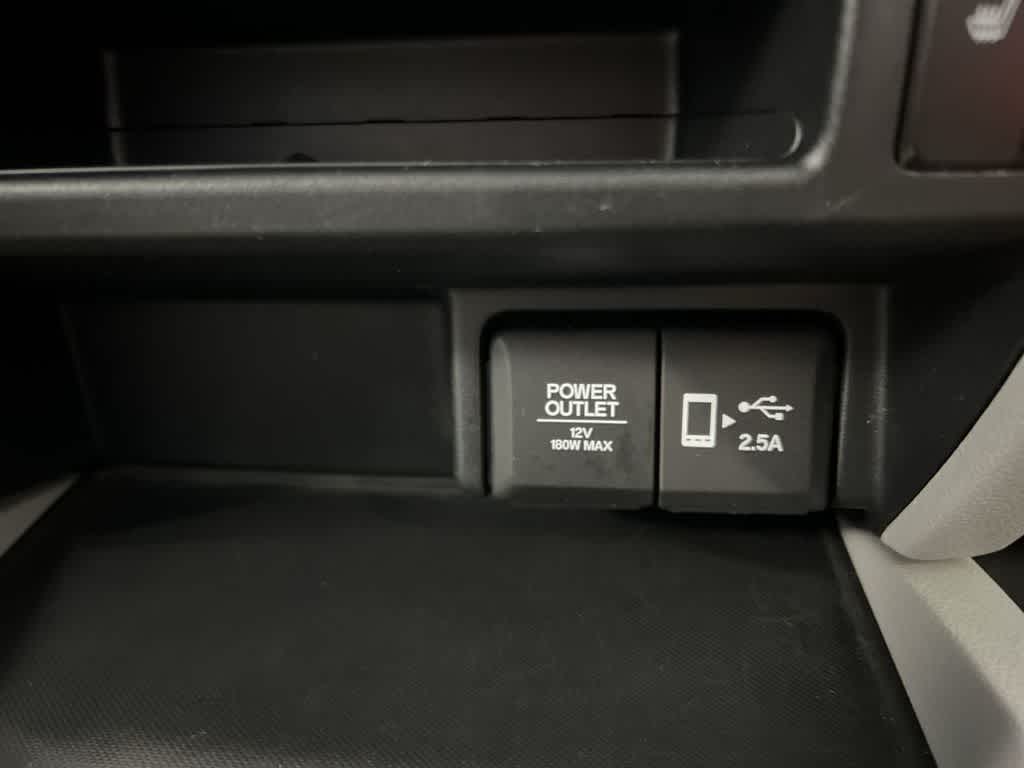 Thumbnail: 2019 Honda Pilot - 34