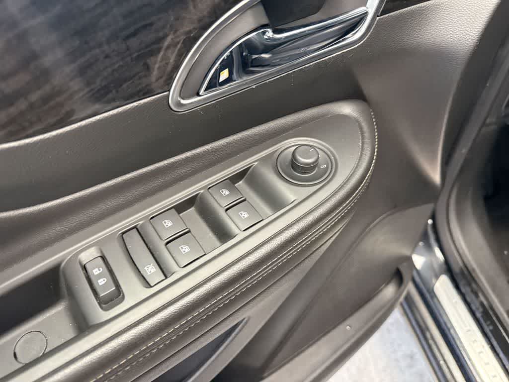 Thumbnail: 2016 Buick Encore - 17