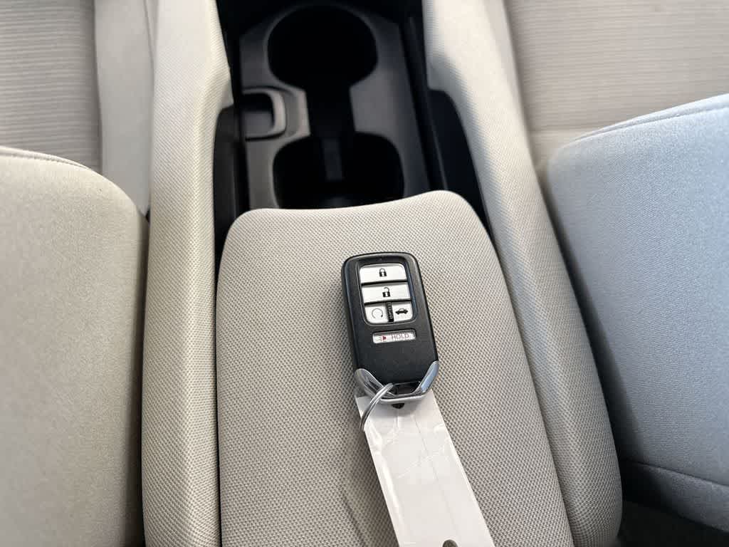 Thumbnail: 2022 Honda Insight - 35