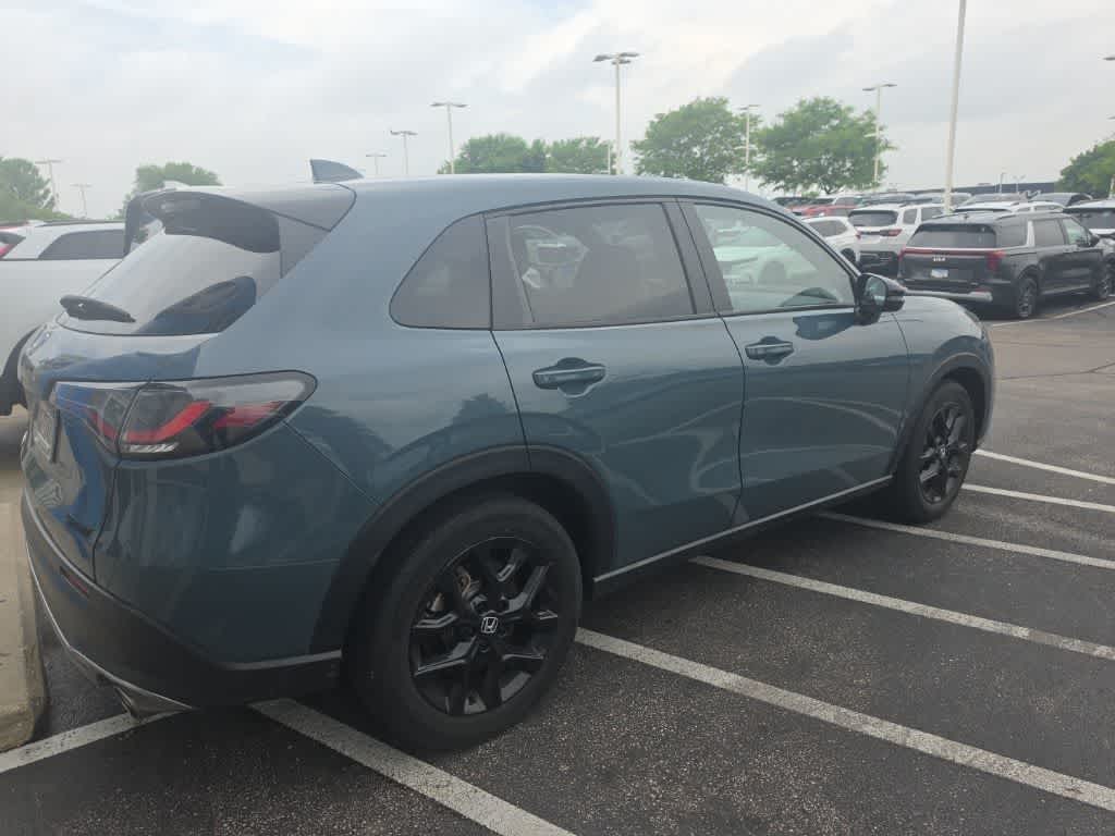 Thumbnail: 2025 Honda HR-V - 2