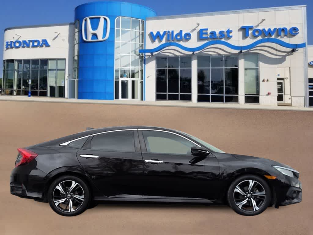 Thumbnail: 2016 Honda Civic - 9