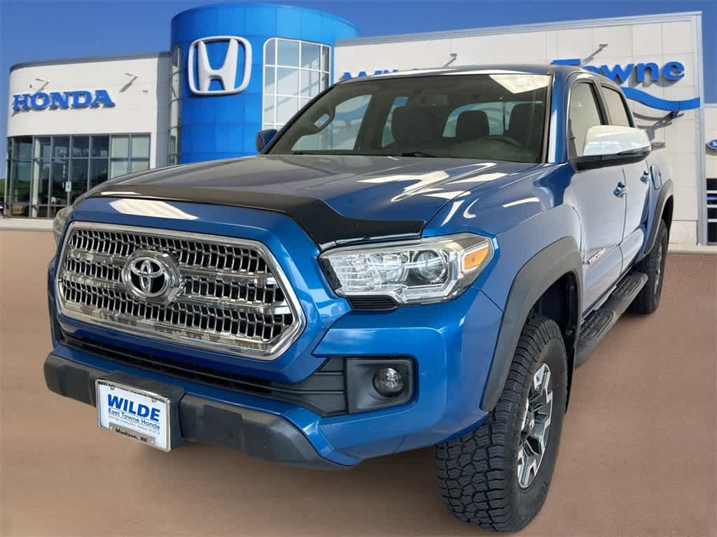 Thumbnail: 2017 Toyota Tacoma - 1
