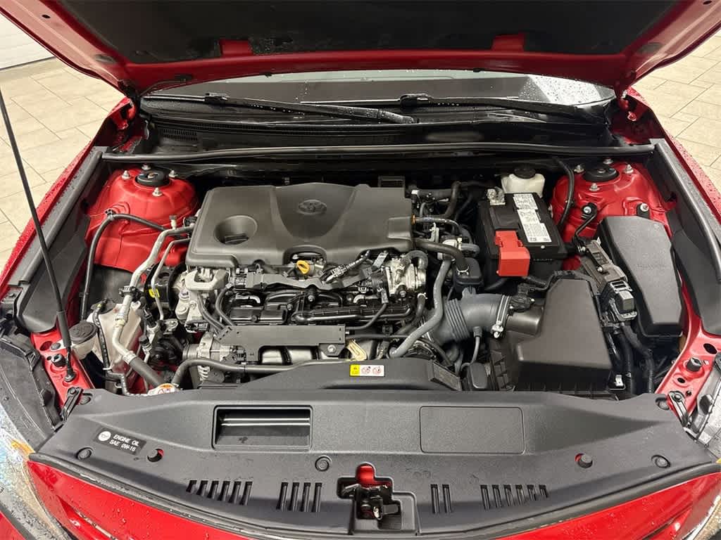 Thumbnail: 2022 Toyota Camry - 15