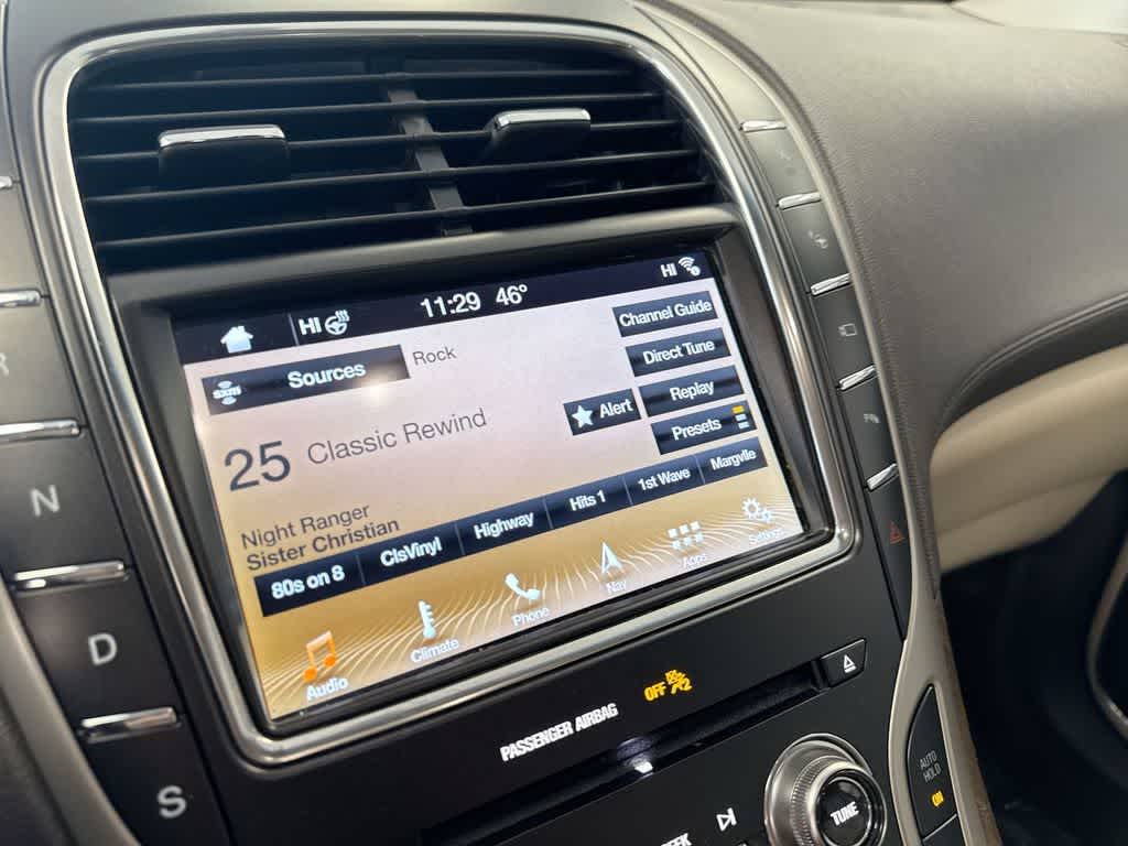 Thumbnail: 2019 Lincoln Nautilus - 31