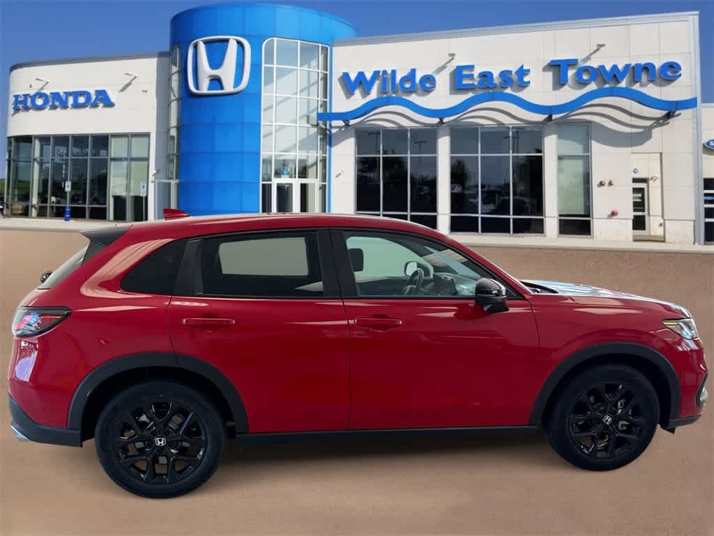 Thumbnail: 2025 Honda HR-V - 9