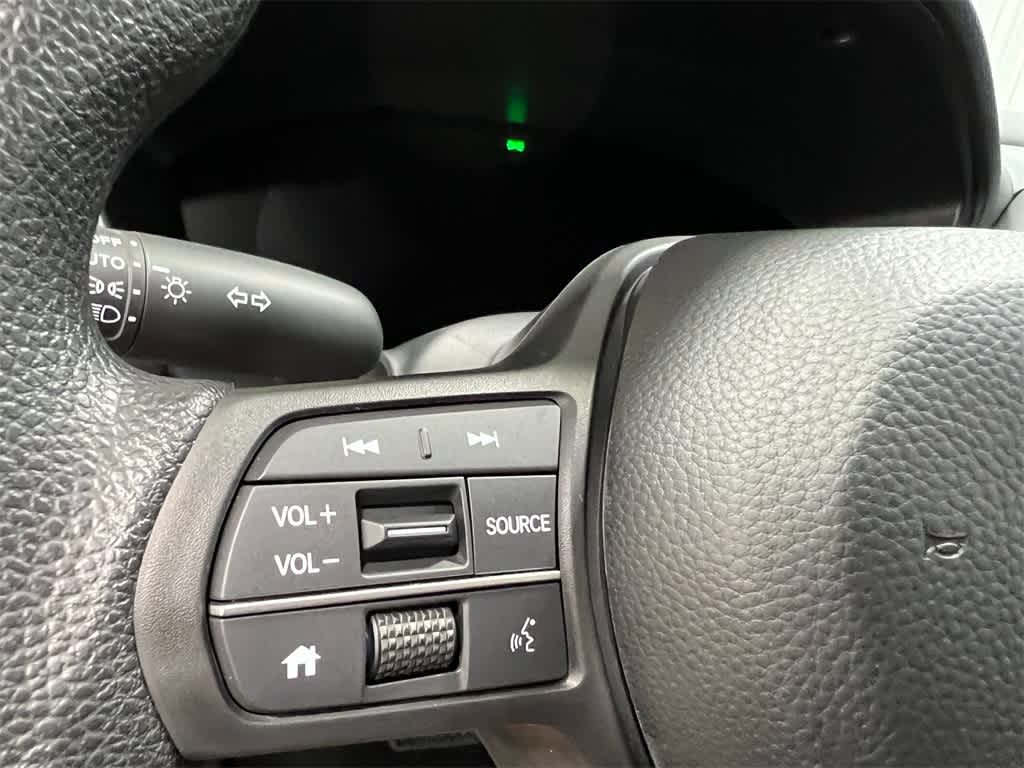 Thumbnail: 2025 Honda HR-V - 17