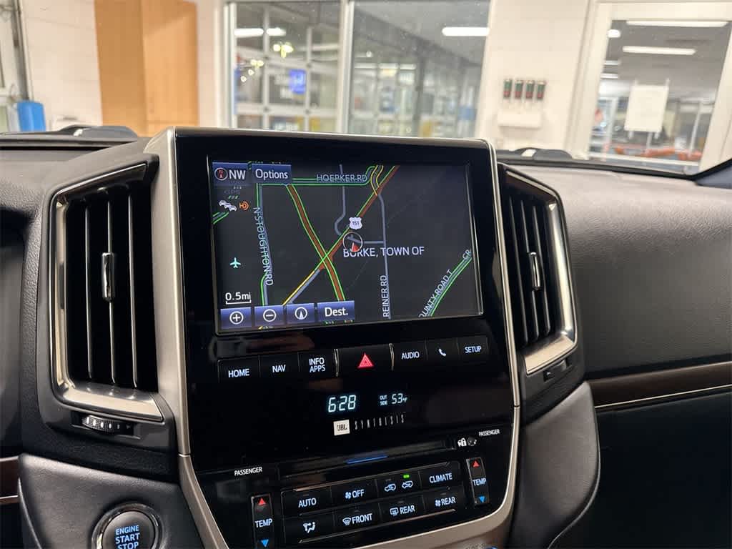 Thumbnail: 2016 Toyota Land Cruiser - 31