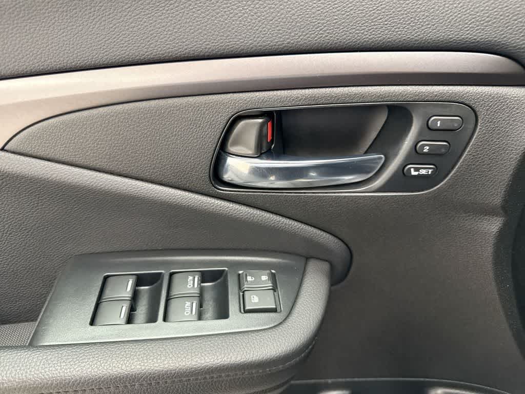 Thumbnail: 2022 Honda Pilot - 20